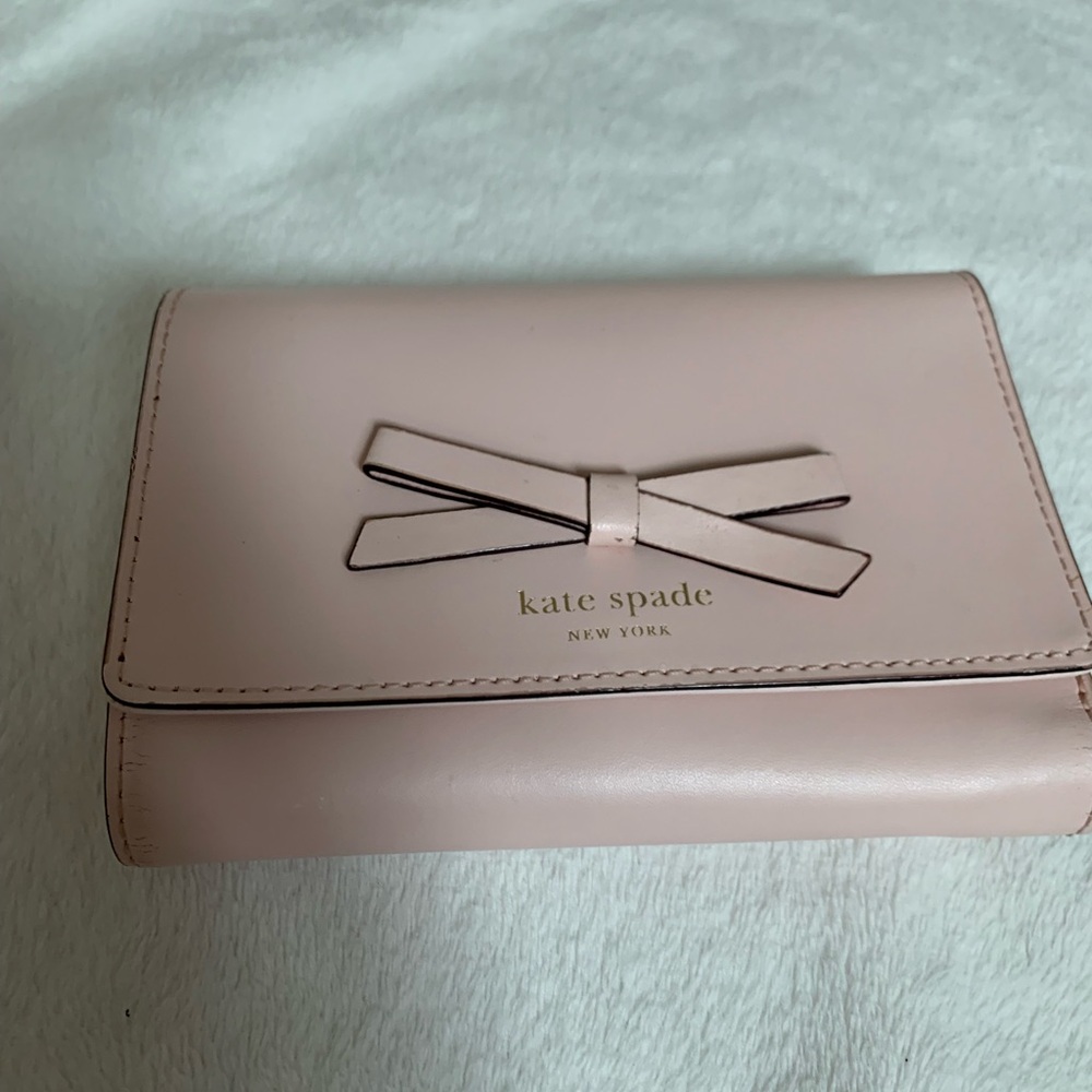 Kate Spade Pink Bow Wallet